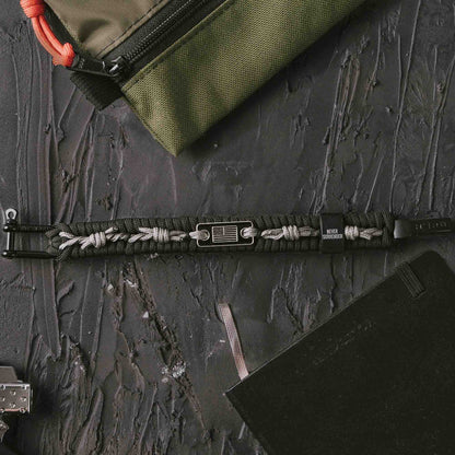Never Surrender Barbed Wire Paracord Bracelet