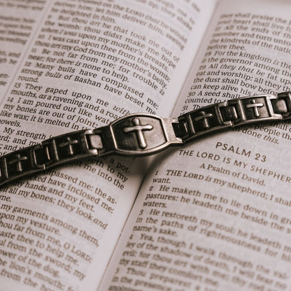 40% OFF -'For The Fallen' Arlington Magnetic Bracelet