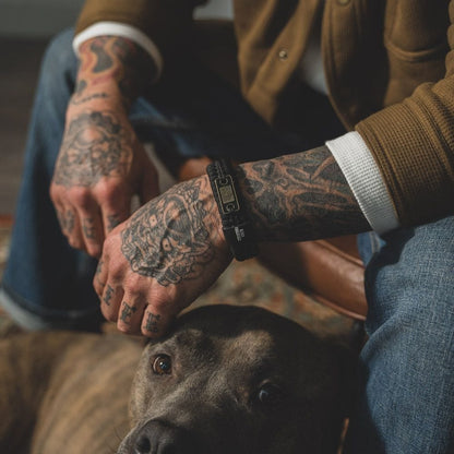 Never Forgotten Black Paracord Bracelet: Helps Pair Veterans With A Service Dog Or Shelter Dog